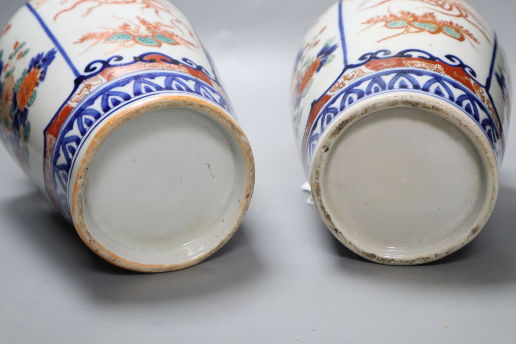 A pair of Meiji period Imari vases, height 23cm